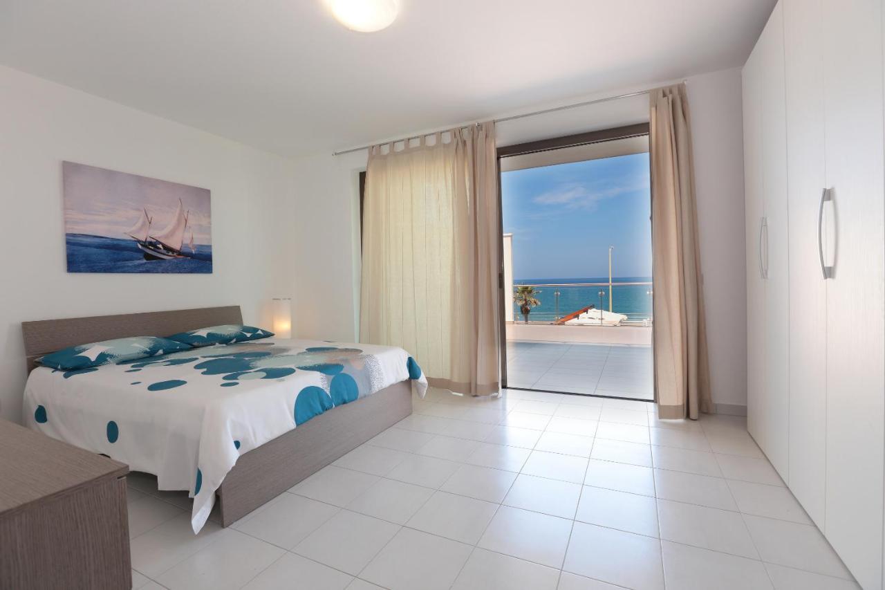 Il Gabbiano - Case Vacanze Capo dʼOrlando Exterior foto